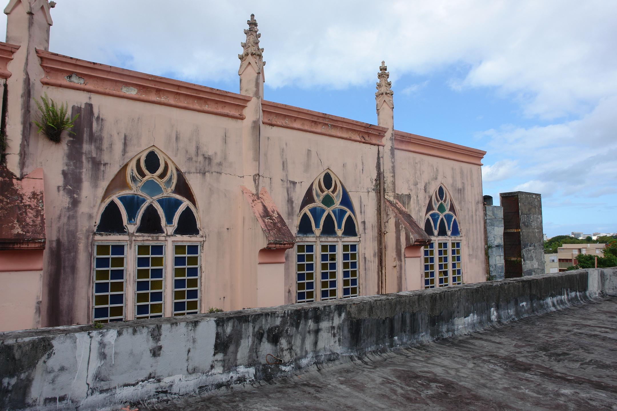 Colegio La Milagrosa - San Juan (Río Piedras) - 2011 00110